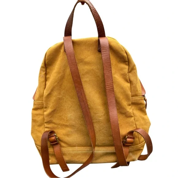 Madewell Golden Tan Backpack - Picture 2 of 8